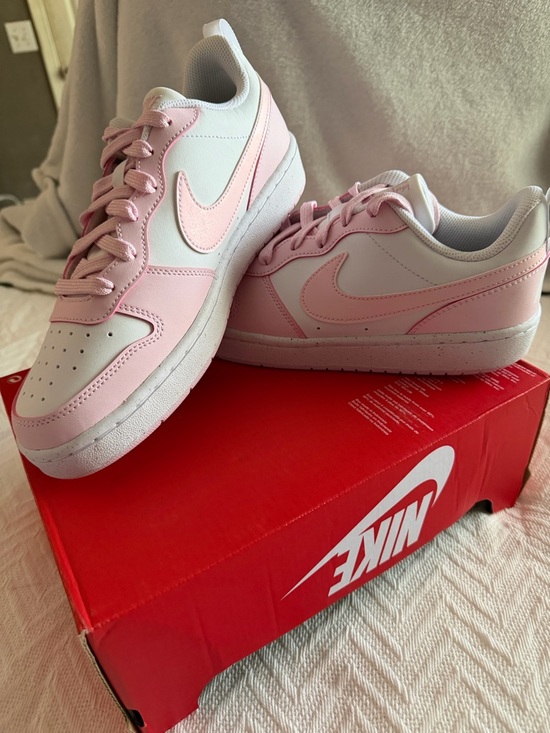 Nike Shoes - Nike Court Borough Low Recraft 7Y 8.5W
